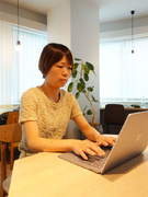 営業事務（未経験歓迎）◆年休125日／週2回程在宅勤務／髪型・服装自由／年俸470万円～＋決算賞与1