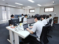 自社システムのコーダー（社内初のポジション）◆入社2年目で年収1000万円も／年休120日以上！2