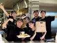 『Shake Shack』の店舗運営スタッフ◆月9休／賞与年2回・業績賞与／連休OK／産休育休実績有3
