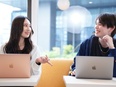 SNSマーケティングの提案営業◆アカウントや広告の運用支援／髪・ネイル・ピアス自由／キャリアパス多彩2