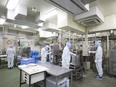 製造スタッフ（パン作りに使われる油の製造をサポート）◆創業95年の安定企業／昨年度賞与6ヶ月分3