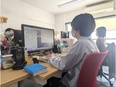 字幕ライター（未経験歓迎）◆テレビ番組を支える／年休120日／月残業3h／髪形髪色・ピアス・服装自由3