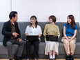 キャリアアドバイザー◆月収27.5万円以上／年間休日127日／残業月10時間未満／服装・髪型自由3