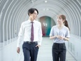 IT商材の営業◆インセン平均月35万円／年収1000万円以上も可／土日祝休み／残業月10H以下3