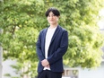 SE（未経験歓迎）◆3ヶ月間は研修のみ／社内開発6割以上／リモート併用OK／定着率96%3