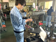 製菓・製パン機械の製造（部品加工や組み立てなど）◆年間休日115日／賞与年2回／未経験歓迎／安定企業3