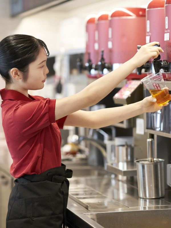 『ゴンチャ』の店長候補◆オープニング募集！／未経験OK／研修充実／月9休／髪色自由イメージ1