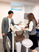 投資用不動産の仕入れ営業◆業界未経験の方はまずは営業サポートから！／売上ノルマなし／残業なし1