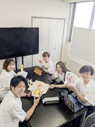 『新横浜ラーメン博物館』のミュージアムショップ運営スタッフ◆残業月3H／食事補助／商品企画にも挑戦可1