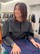 『アレン』の接客スタッフ◆未経験歓迎／基本定時退社／昨年賞与4ヵ月分／家族手当あり1