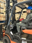 砂糖の倉庫管理スタッフ（未経験歓迎）◆設立73年の老舗企業／月給28万円以上／残業基本なし／副業OK1