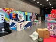 イベントディレクター◆未経験OK／年休124日／完全フレックス制／エンタメ・アニメ関連の装飾に携わる2