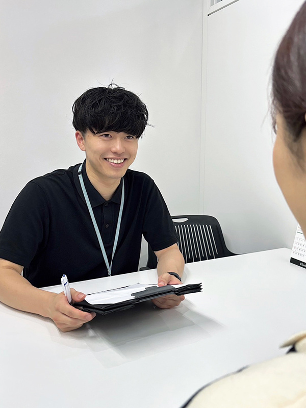 人材コーディネーター(求職者対応のみ)◆未経験歓迎/残業15h以下/年休124日/土日祝休みイメージ1
