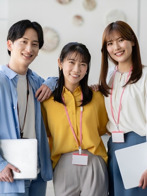 販売スタッフ（未経験歓迎）◆大手キャリアの携帯販売など／賞与年2回・インセン制度あり／Web面接1回イメージ1