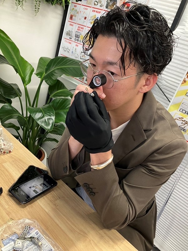 買取営業◆未経験歓迎/残業少なめ/今年設立の新しい会社/プロに育てられる安心感/月収100万円も可能イメージ1