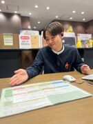 ドコモショップの販売スタッフ◆完休2日制／残業月10h／賞与最大3.5ヶ月分／携帯料金半額サポート1