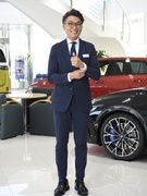 自動車ディーラーの営業◆アウディやフォルクスワーゲンを担当/反響100%/残業ほぼナシ/年休112日1