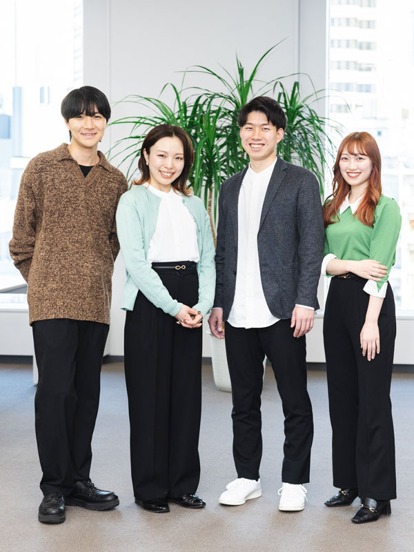 ITコンサルタント(未経験OK)◆初任給45万円+賞与/年収例603万円~/入社5年で1000万円もイメージ1