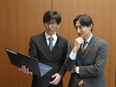 事務（資金運用）◆係長級／残業月11時間／年休120日以上／昨年賞与4.6ヶ月分／年収例670万円2