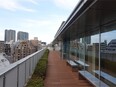 事務（システム管理）◆係長級／改修の企画段階から担当／残業月11h／土日祝休／昨年賞与4.6ヶ月分3