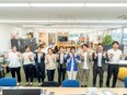 フロントスタッフ（未経験歓迎）◆残業月10h／有休取得で手当支給／設立53年／住宅・家族手当あり！2