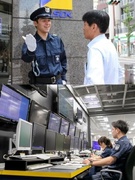 セキュリティスタッフ◆定着率9割／入社祝い金5万円～／屋内メイン／立ちっぱなしではありません！1