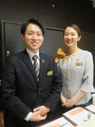 ホテル支配人◆副支配人とのペア応募必須／4年で固定報酬4750万円以上／家賃・光熱費無料で入居OK1