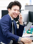 レンタル備品の営業◆空間をプロデュース／月給30万円～／業界大手／努力を正当に評価／残業月平均20h1