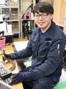 パチンコ台周辺機器のメンテナンス（未経験歓迎）◆創業74年の総合商社／完全週休2日制／年休124日1