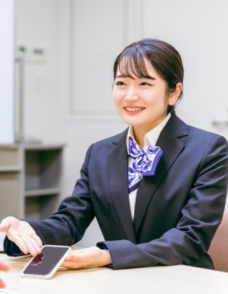 携帯ショップの販売スタッフ◆入社2年目からキャリアチェンジ可/本部社員の8割以上が元販売スタッフイメージ1