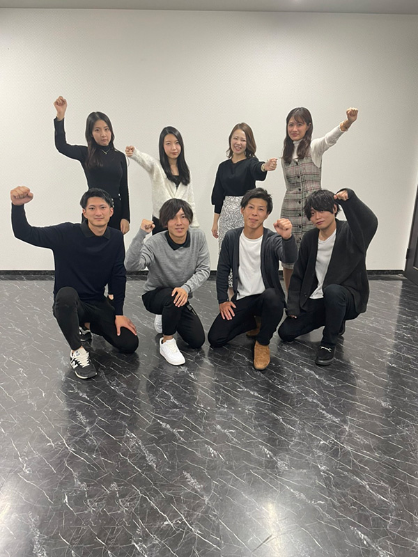 アドバイザー（シャープ特約店）◆3割の社員が社長より月収が多い／平均年収834万円／月収40万イメージ1