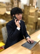 化粧品のルート営業（未経験歓迎）◆未経験でも年収500万円／賞与5ヶ月分／残業月20h以下／飛込み無1