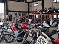 バイク輸送セールスドライバー（個人宅などに集荷・輸送）◆普通免許から始められる／月収40万円以上も可3