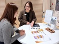メガネの販売スタッフ（未経験歓迎）◆残業月平均10h／完休2日／賞与2回／私服勤務OK／ノルマなし3
