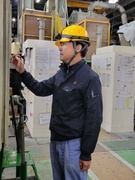 製造スタッフ（未経験歓迎）◆月収33万円可／残業0／実質実働7時間15分／引っ越し手当／創業127年1