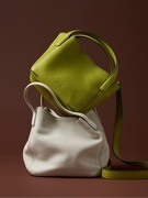 HIROFUの販売スタッフ◆未経験歓迎／残業月5h程度／賞与年2回／子育て支援／報奨金あり1