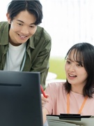 事務スタッフ（未経験歓迎）◆毎年10%成長中の安定企業／完全週休2日／定着率9割超／服装・ネイル自由1