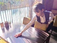 レストランサービススタッフ （未経験歓迎）◆4つのレストランを経験／企画への挑戦可能／福利厚生充実3