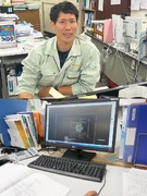 現場管理サポート◆完全週休2日制・年間休日125日／1年目で年収例400万円／賞与昨年実績年3回1