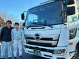 トラックドライバー（未経験歓迎）◆完全週休2日制／配送先は1日1現場のみ／面接1回／書類選考ナシ3