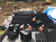 土木作業スタッフ（未経験歓迎）◆土日休み／月給25万円以上／転勤なし／マイカー通勤OK2