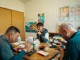 生コンのドライバー（未経験歓迎）◆力仕事・夜勤なし／残業ほぼなし／基本は16時半退社／月給33万円～3