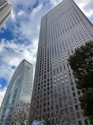 業務渡航担当スタッフ◆海外出張のサポート／年間休日120日／残業月15時間程度／土日祝休1
