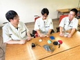 設計開発◆国内トップクラスのシェアを誇る電気機器メーカー／設立70年以上／18時までに退勤可能！2