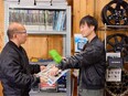 カスタムカーの板金スタッフ（未経験歓迎）◆土日休みの完休2日／基本定時退社／髪型髪色自由／副業可2