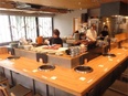 焼肉店の店長候補（未経験歓迎）◆完全週休2日／残業月平均10h以下／賞与年2回／新店続々オープン！3