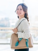 プレゼンテーションデザイナー◆大手金融機関のビジネスに貢献／月給30万～／土日祝休み／えるぼし認定1