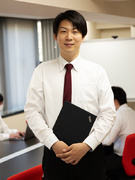 営業アシスタント（未経験者歓迎）◆シンプル作業／残業月10h以下／私服OK／髪型・髪色・ネイル自由1