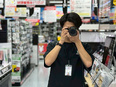 ヨドバシカメラの販売スタッフ◆面接は「好き」を語り合う場所／正社員積極採用／好きな商品分野を担当！2
