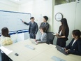 外国人財採用支援の営業◆一般社団法人で社会貢献／新事業に関わる機会も／年休129日／月給29万円～3